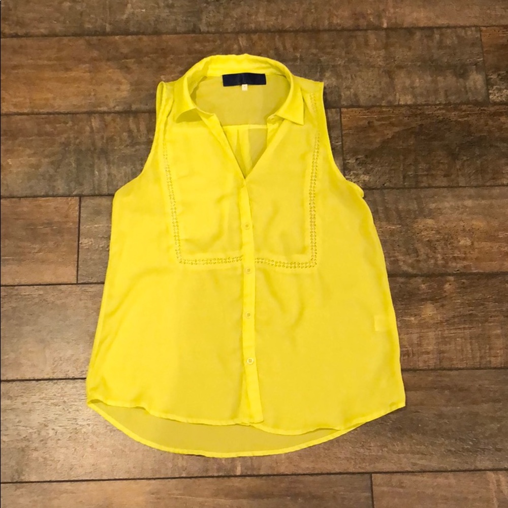 Sleeveless Top